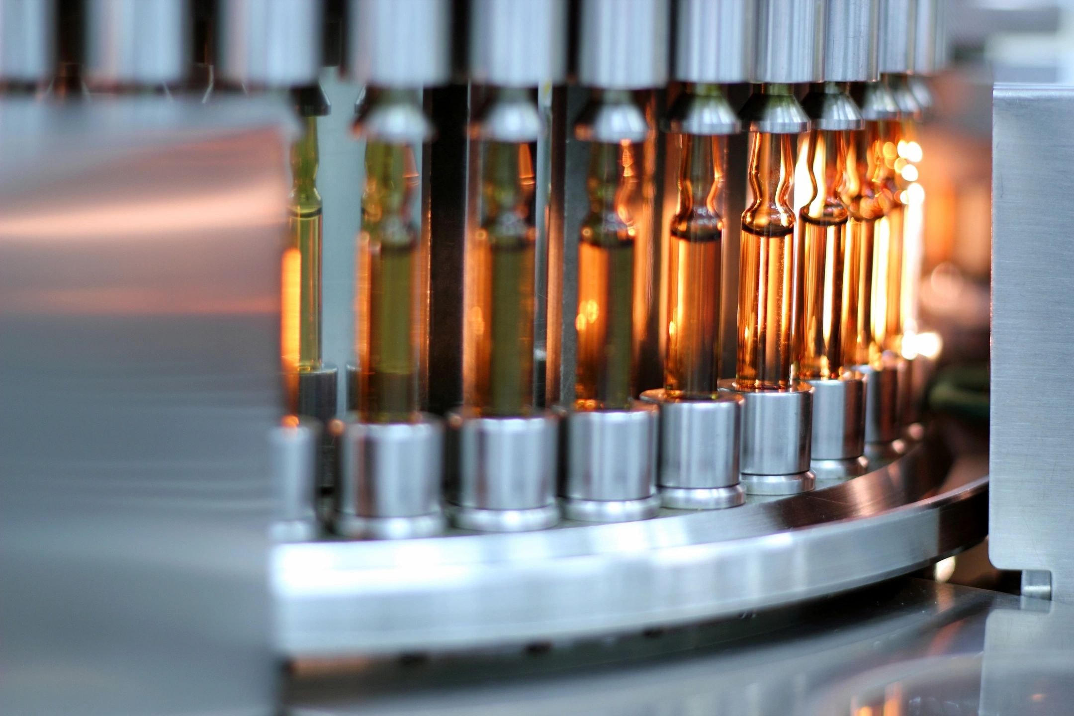 Pharmaceutical vials in production
